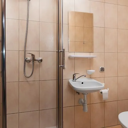 Fajnepokoje - Antek *