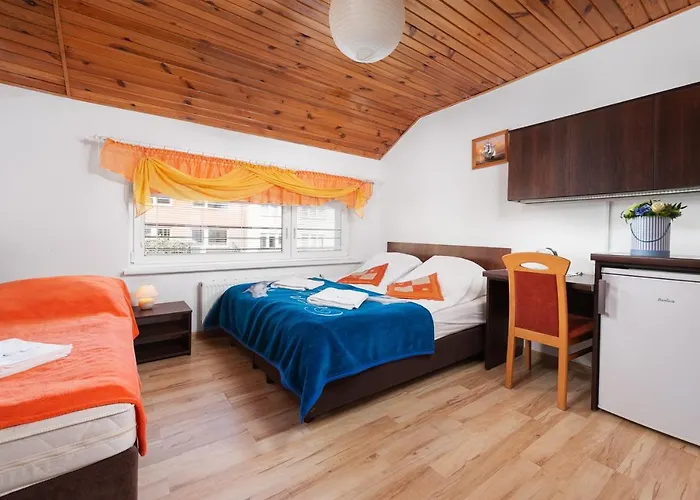 民宿 Fajnepokoje - Antek Władysławowo