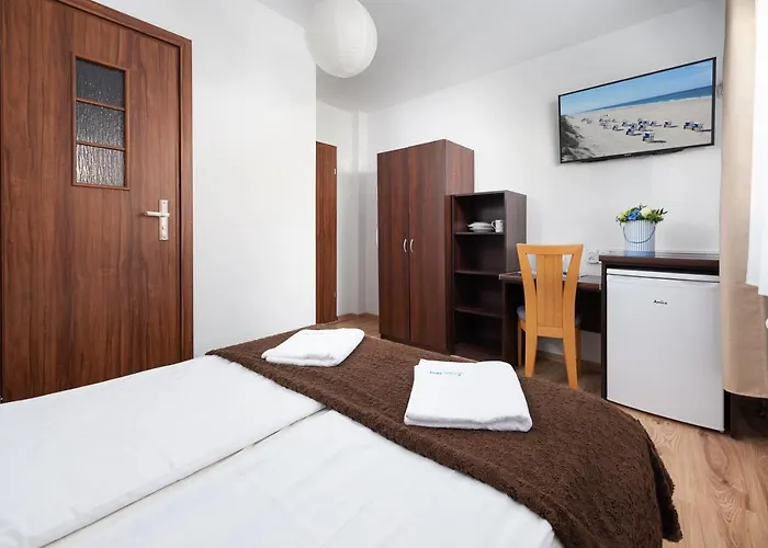 Fajnepokoje - Antek 民宿